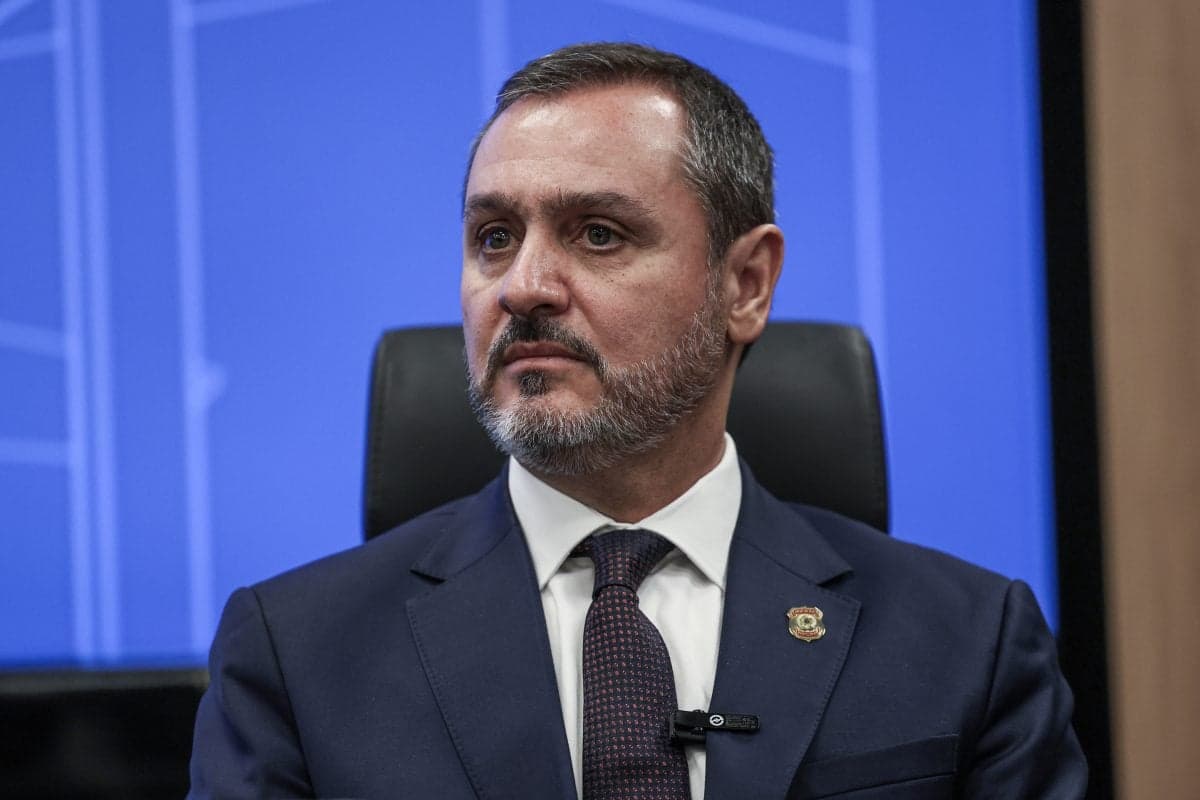 Partido Novo recorre contra decisão de Fachin sobre diretor da PF