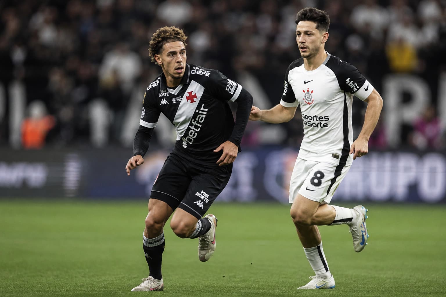 Vasco avança às semifinais da Sul-Americana e chega embalado após goleada no Brasileirão