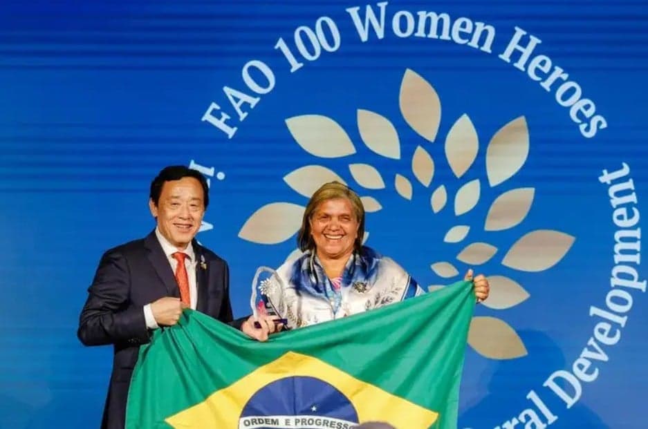 Luena Pataxó é homenageada pela FAO como Heroína da Pesca