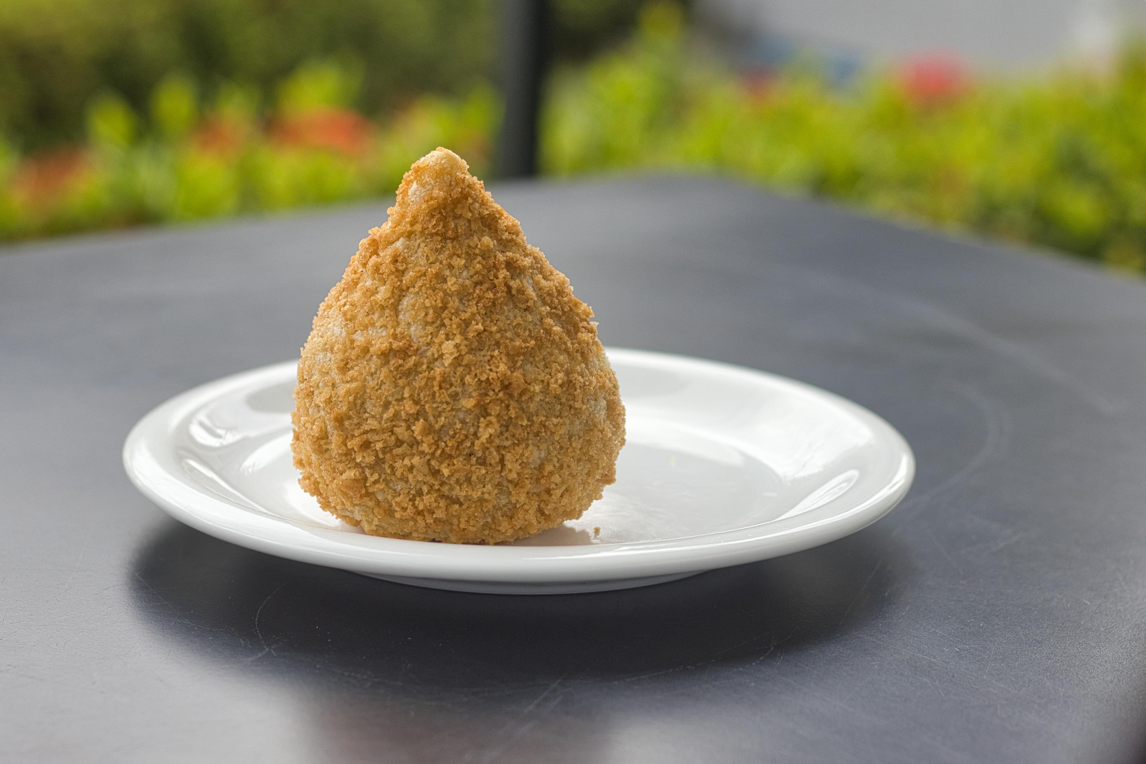 Coxinha crocante de carne seca é receita perfeita para lanches