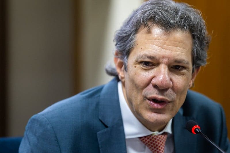 Haddad solicita investigação do MP sobre Jovem Pan por fake news