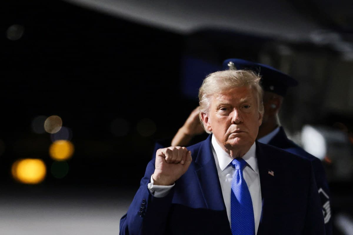 Trump destaca crise econômica no Irã e pressiona Teerã