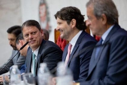 Tarcísio de Freitas define chapa para reeleição em São Paulo