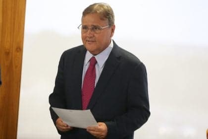 Moraes mantém inquérito contra Geddel e Lúcio Vieira Lima ativo