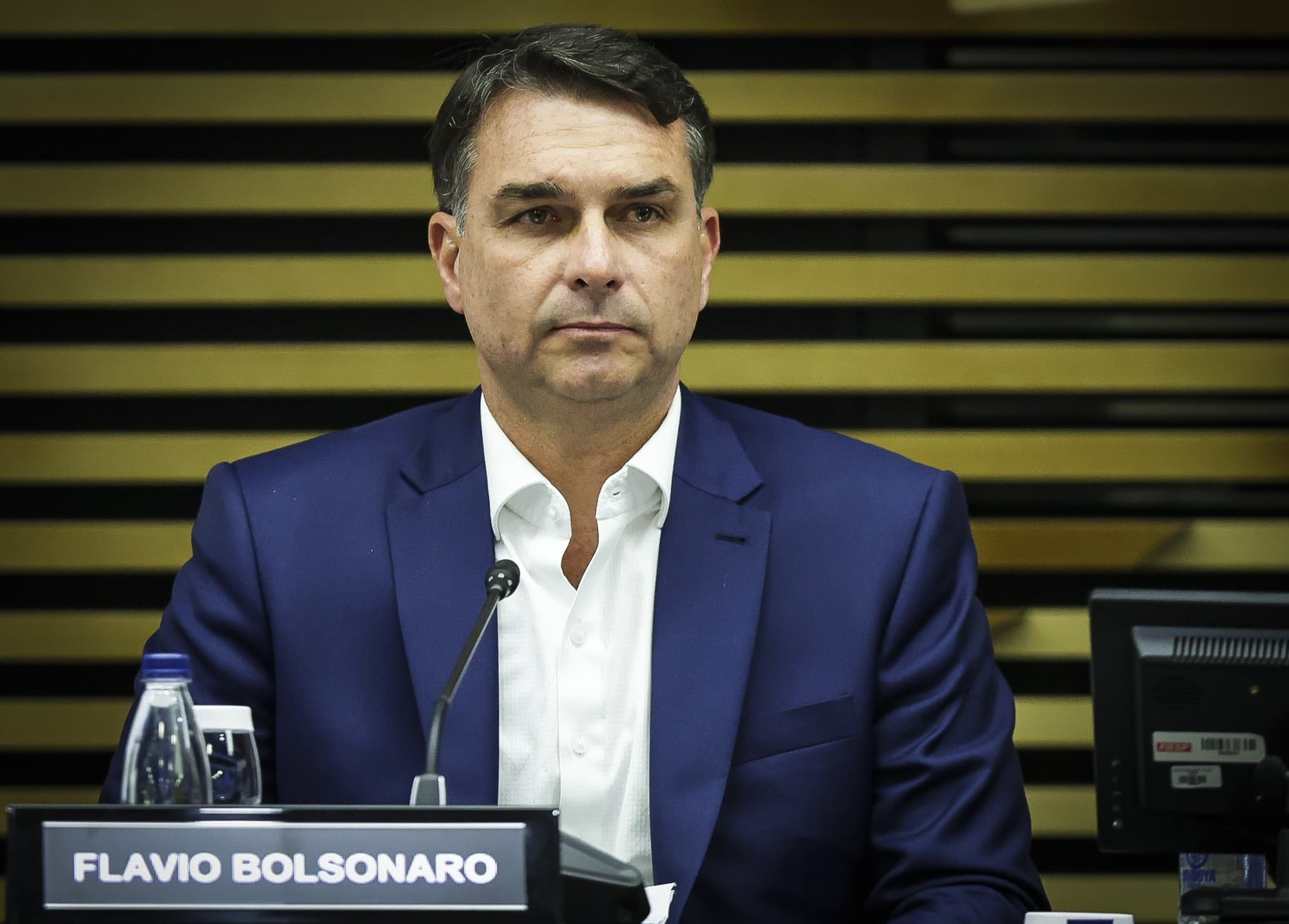Flávio Bolsonaro é candidato à Presidência pelo PL com número 22