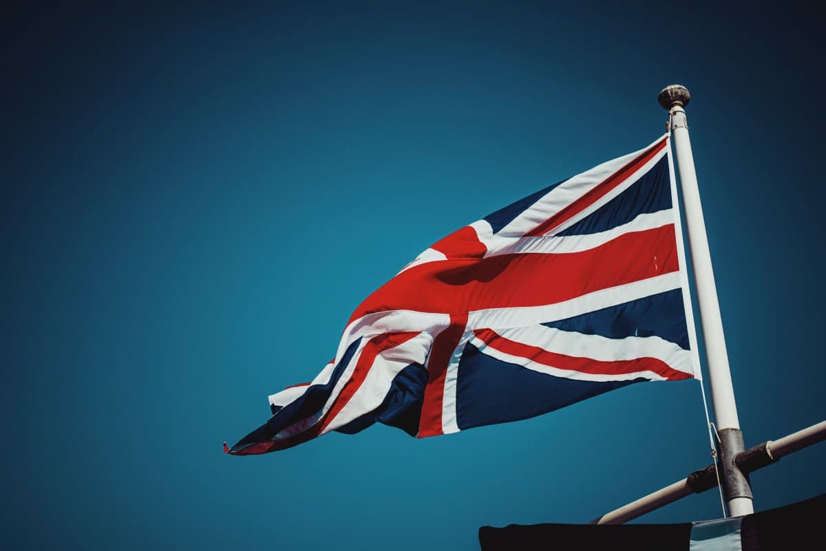 Britânico é acusado de colaborar com espionagem russa