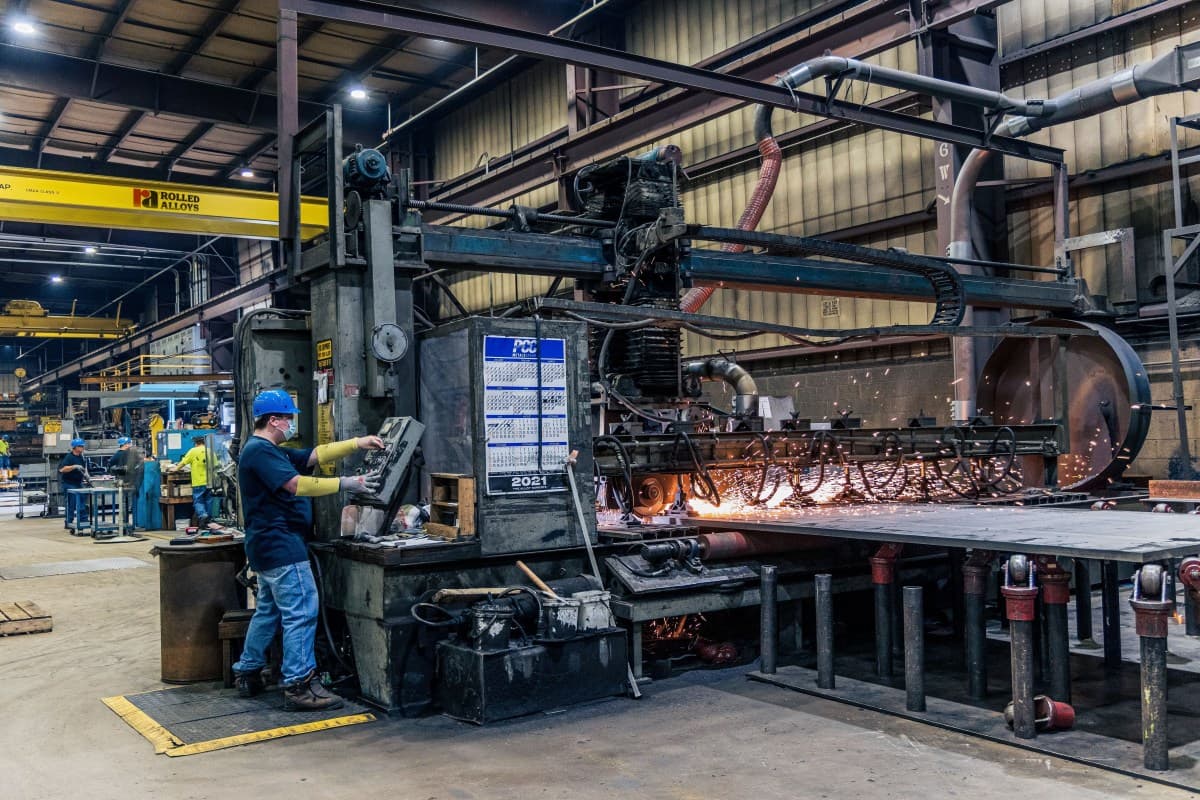PMI da Indústria dos EUA cai para 54,5 em setembro