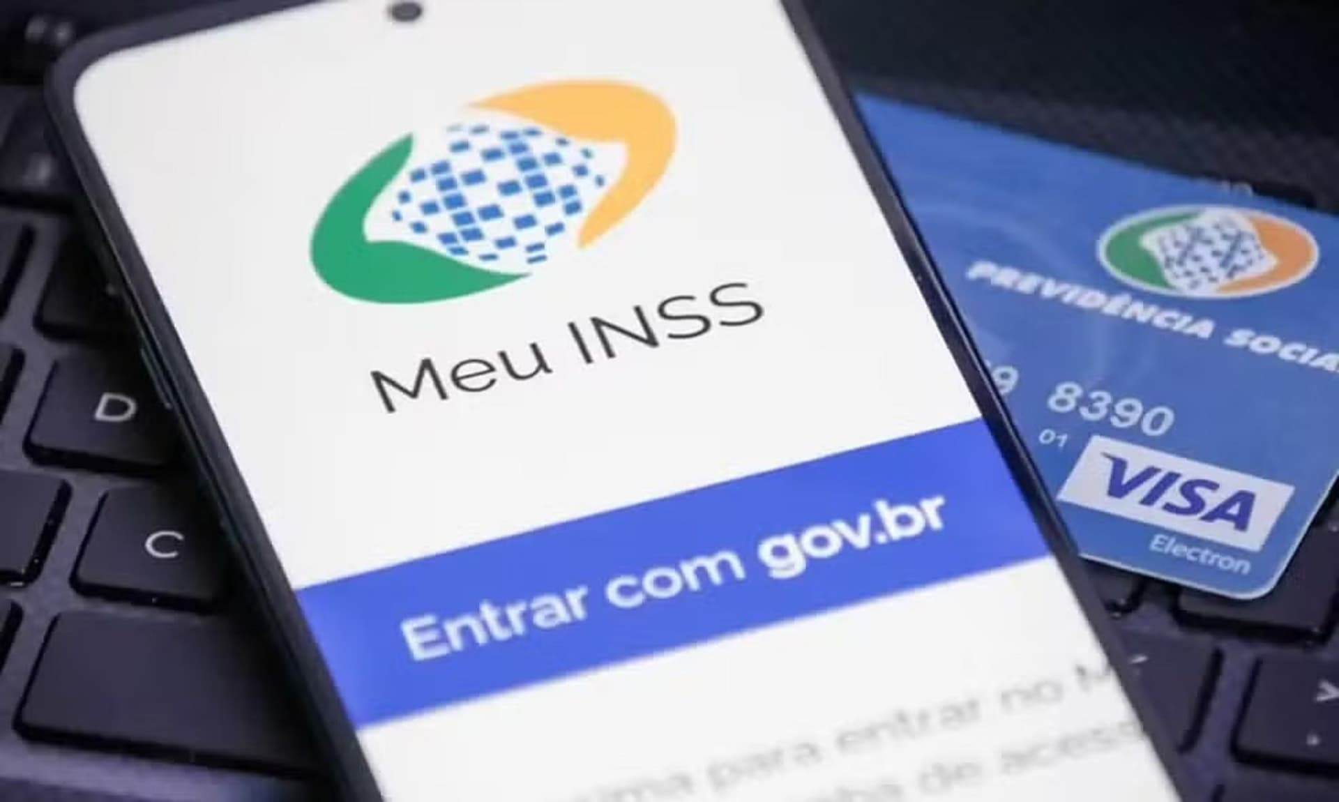 Fila do INSS cai 74% e chega ao menor nível em 21 meses