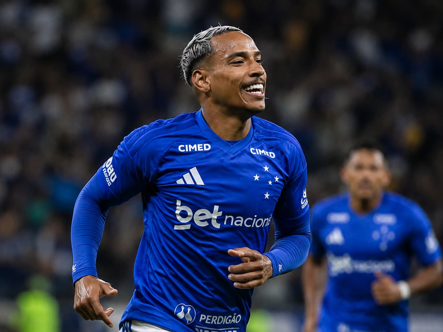 Cruzeiro eliminado da Copa do Brasil após virada do Atlético-MG