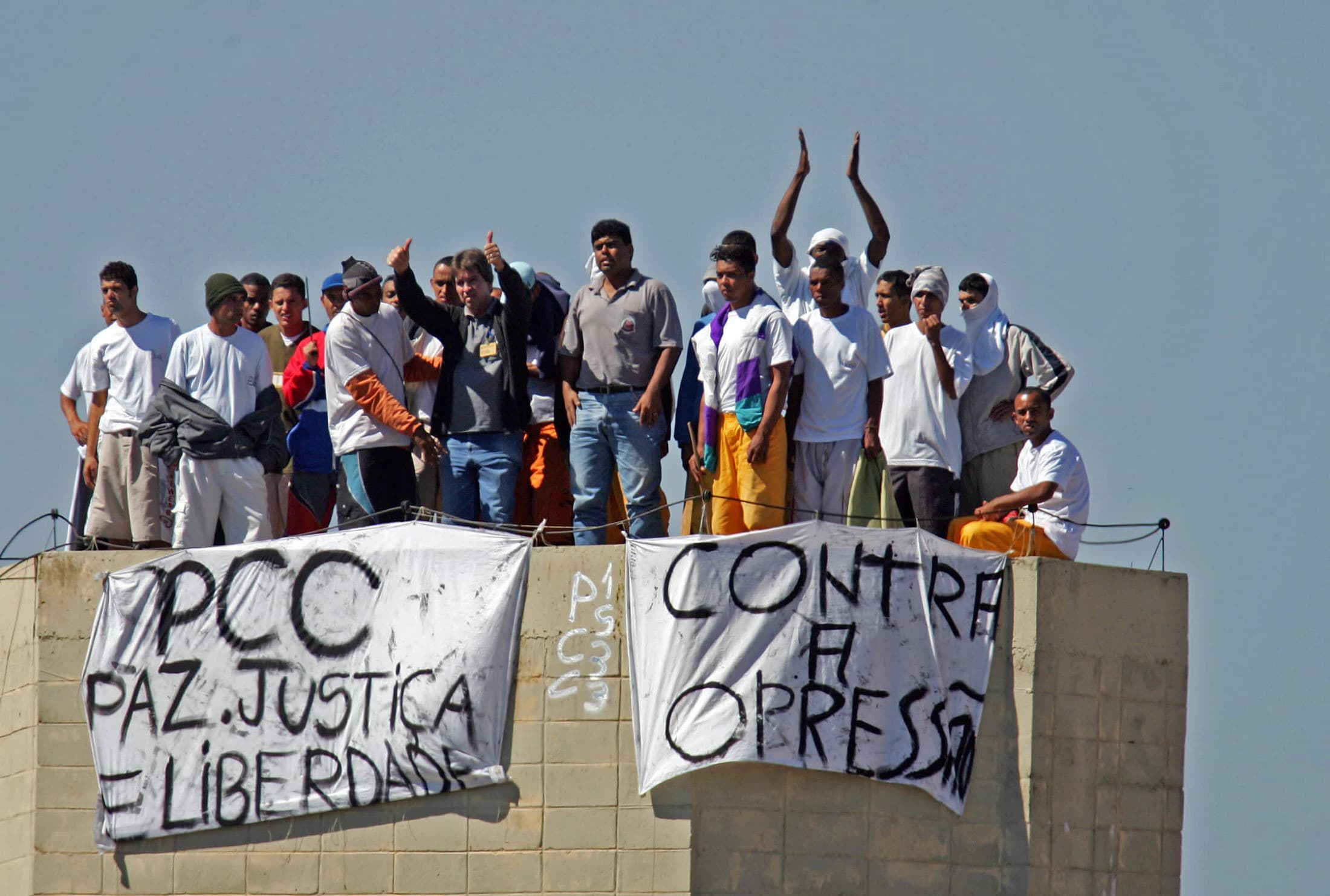 Governo Brasileiro Refuta Críticas dos EUA sobre Combate ao Crime Organizado