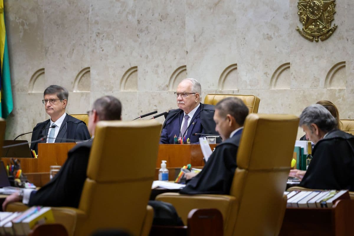 STF Estabelece Limite de 35% para Penduricalhos do Funcionalismo