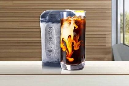 Hyperchiller revoluciona o preparo de café gelado em minutos
