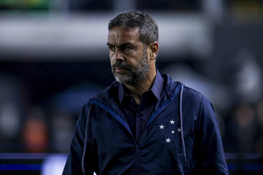 Cruzeiro enfrenta o São Paulo após pausa de duas semanas