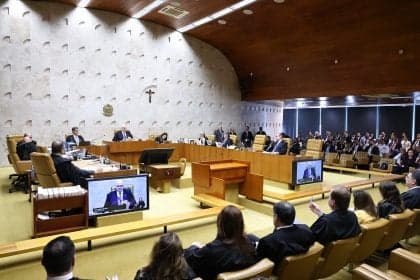 Supremo reinicia julgamento sobre vínculo trabalhista de motoristas