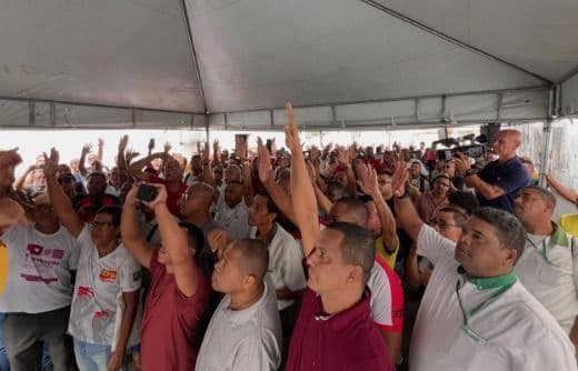 Rodoviários de Salvador iniciam greve geral em transporte público