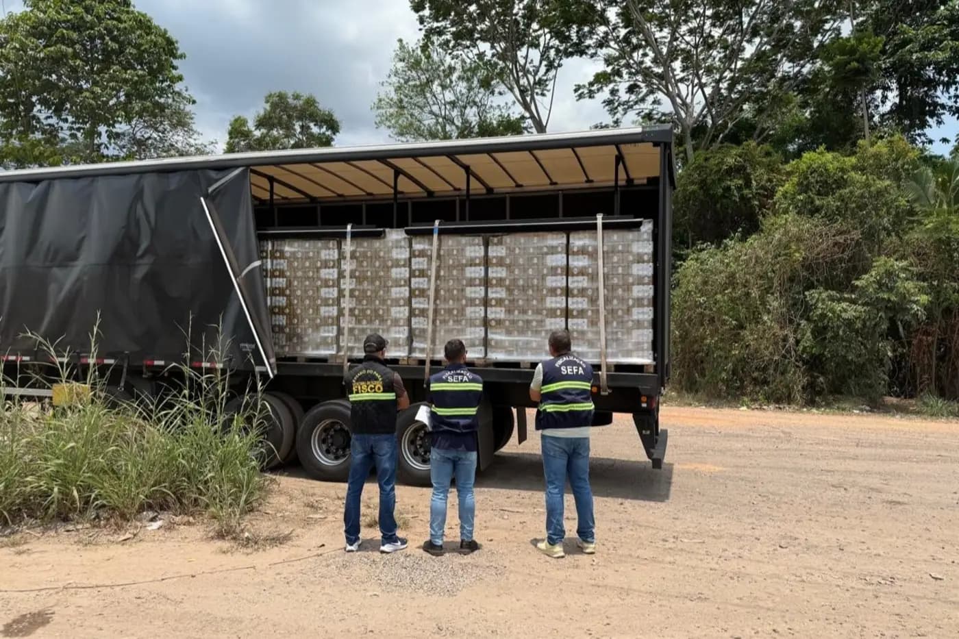Fiscais apreendem cargas de cerveja em São Geraldo do Araguaia