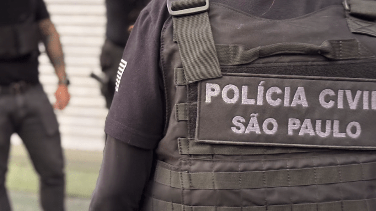Chileno é preso por furto de mochila em aeroporto de Guarulhos