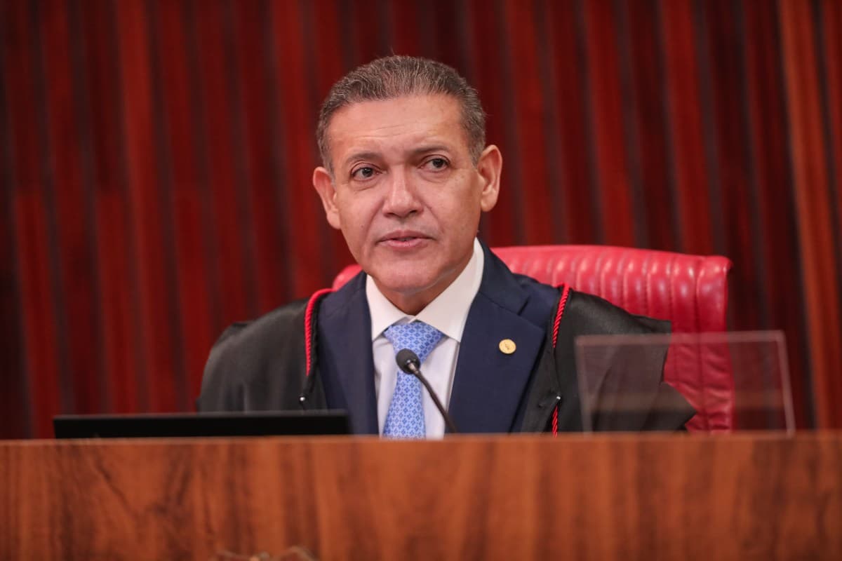 TSE convida últimos eleitores a acompanhar encerramento da votação