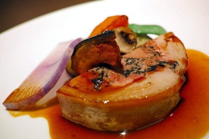 Foie gras diante de limites legais no Brasil por questões éticas
