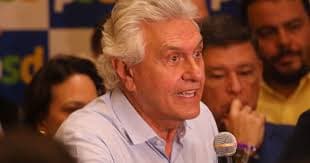 Caiado Declara Apoio a Flávio Bolsonaro no Segundo Turno