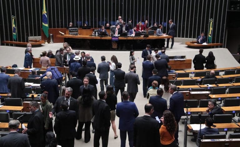 Câmara aprova lei sobre minerais críticos e cria fundo de R$ 2 bi