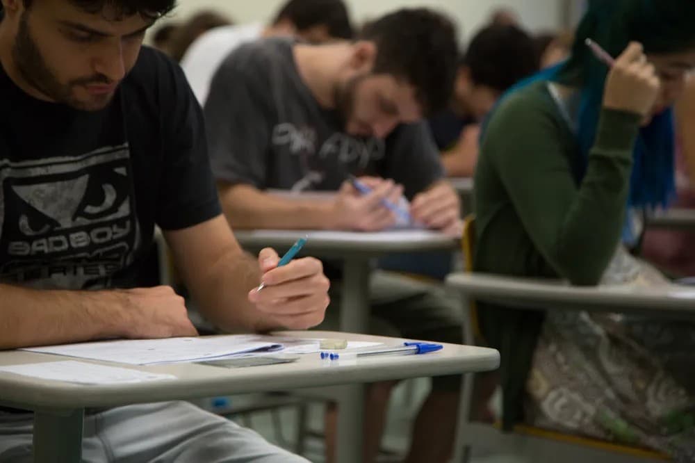 Ministério da Gestão Avalia Futuro do Concurso Público Nacional Unificado