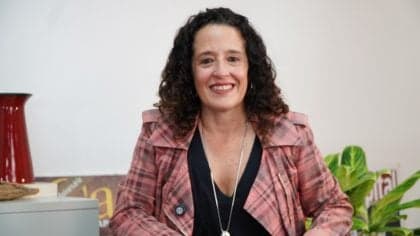 Fernanda Porto funde MPB e drum and bass em novo projeto musical