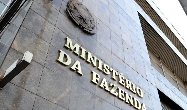 Governador do Piauí é cotado para o Ministério da Fazenda