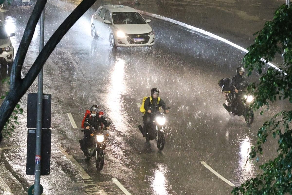 Defesa Civil de São Paulo prevê novas chuvas intensas nesta quinta-feira