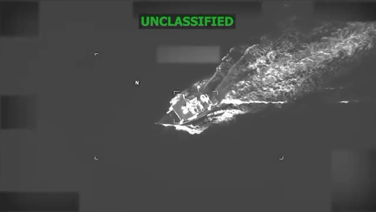 Forças Armadas dos EUA atacam barco suspeito de tráfico no Caribe