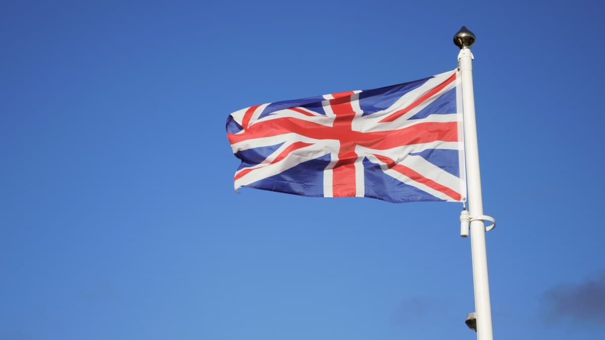 Acidente fatal no nordeste da Inglaterra causa morte de sete pessoas