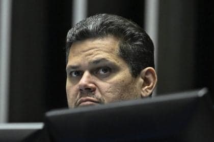 Congresso analisa 90 vetos presidenciais em sessão conjunta