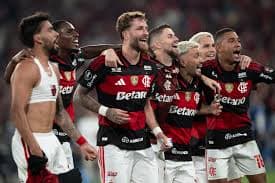 Flamengo desponta na Libertadores com futebol envolvente