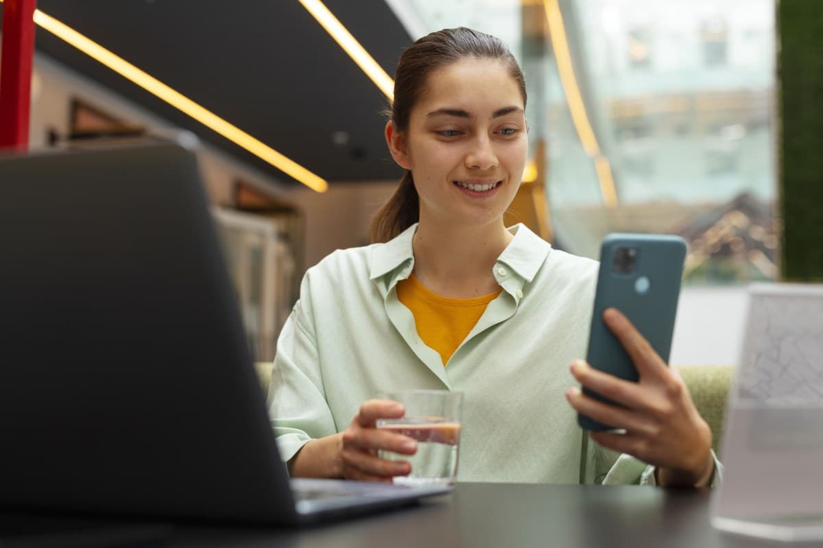 Mensagem de 'bom dia' reforça laços e afeto nas relações