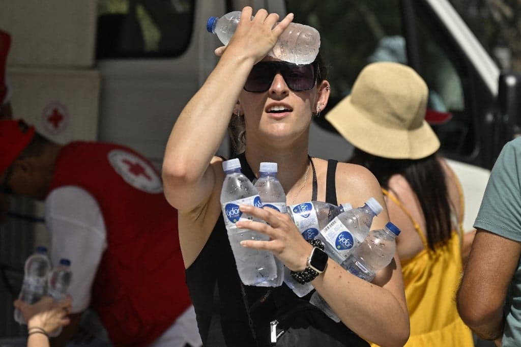 ONU alerta que compromissos climáticos colocam mundo rumo a aquecimento de 2,6 °C