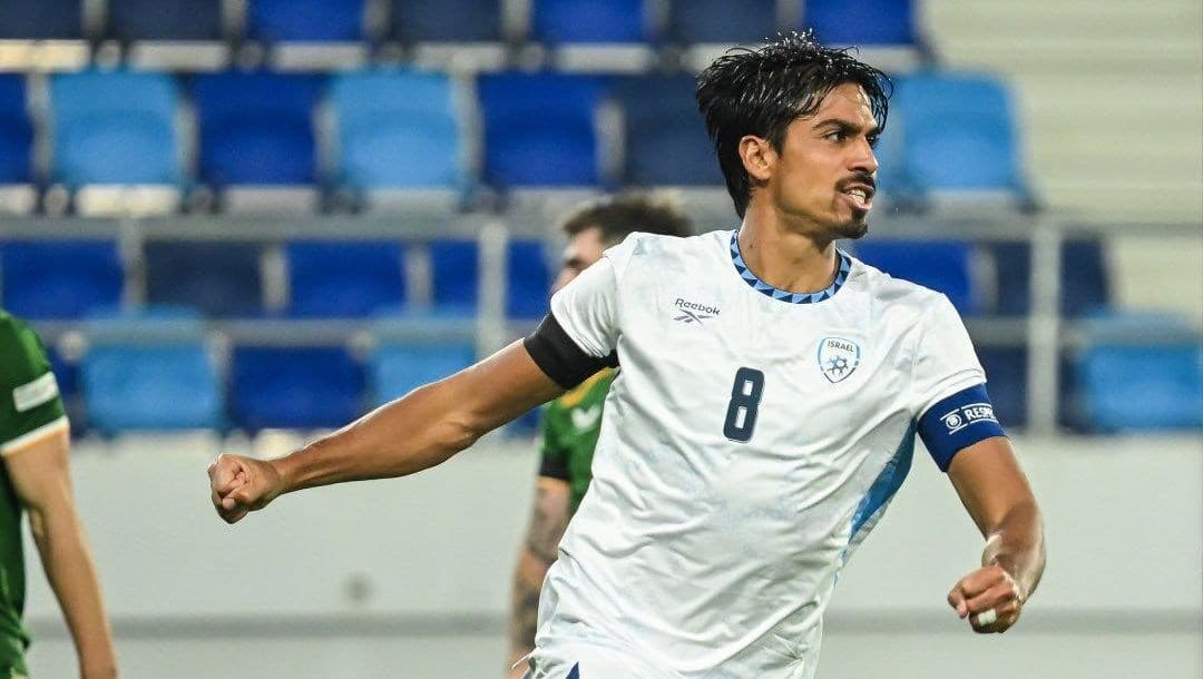 UEFA investiga jogador israelense por ataque durante jogo contra Irlanda
