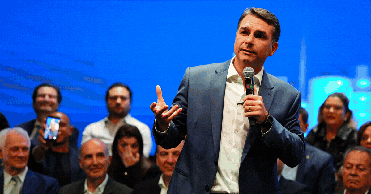 Flávio Bolsonaro promete retomar Programa Emergencial para o Setor de Eventos