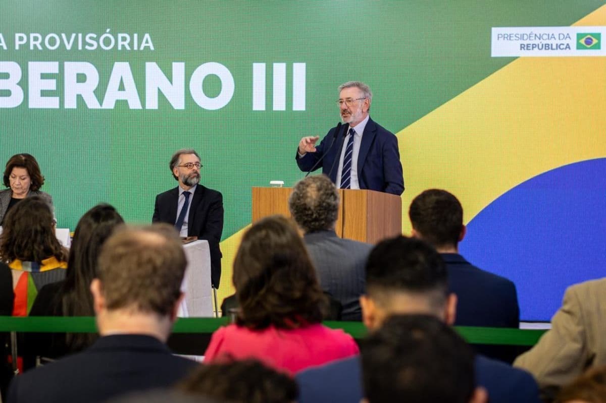 Ministro do MDIC explica uso de R$ 18,5 bilhões sem impacto fiscal
