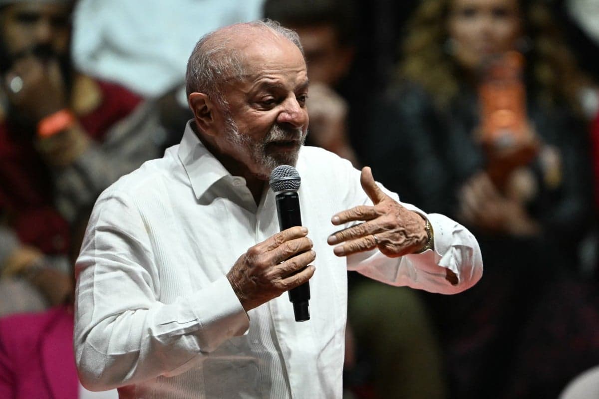 Lula compara apostas online ao avanço do crack e assina MP de proibição
