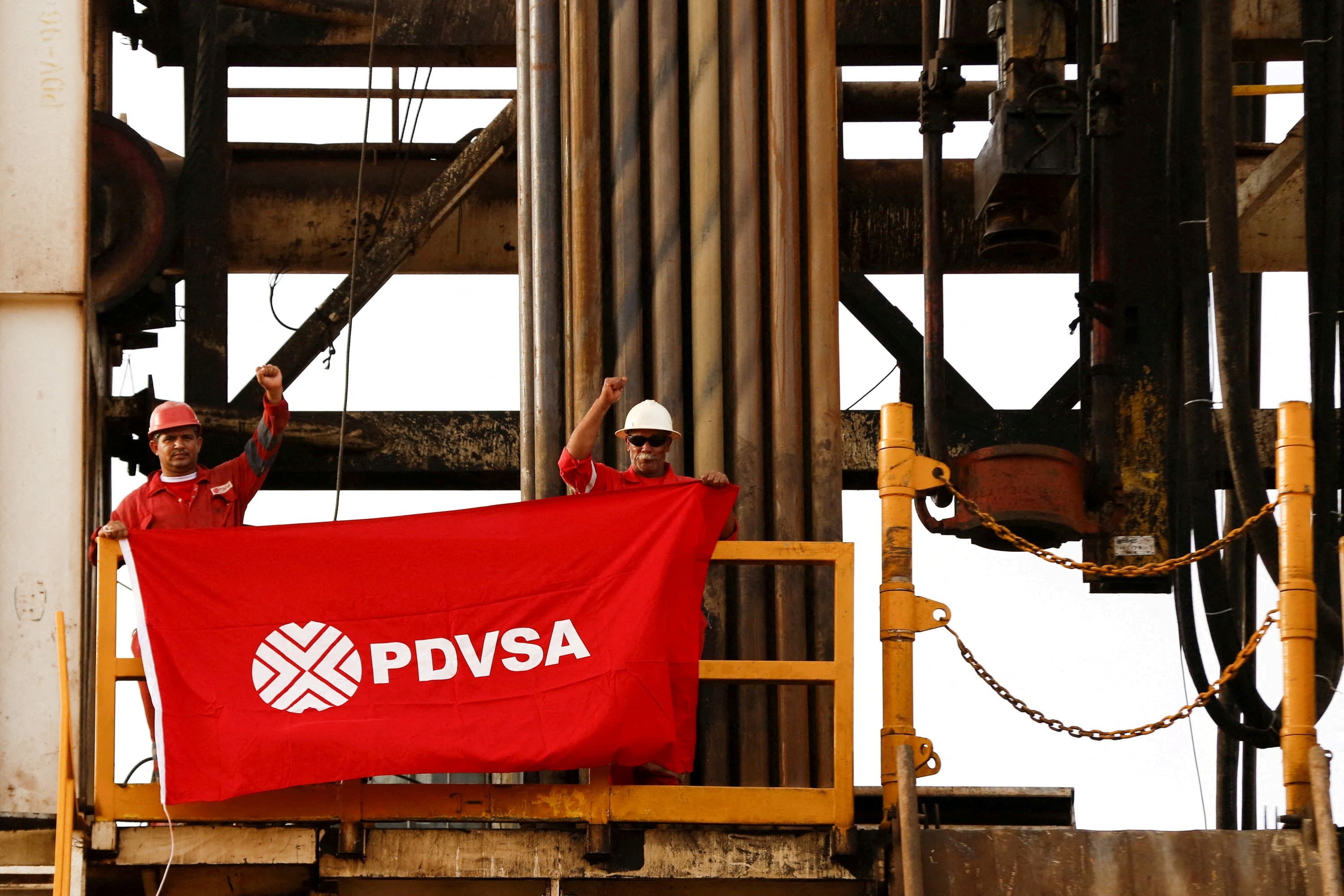 EUA fecham acordo histórico para explorar petróleo na Venezuela