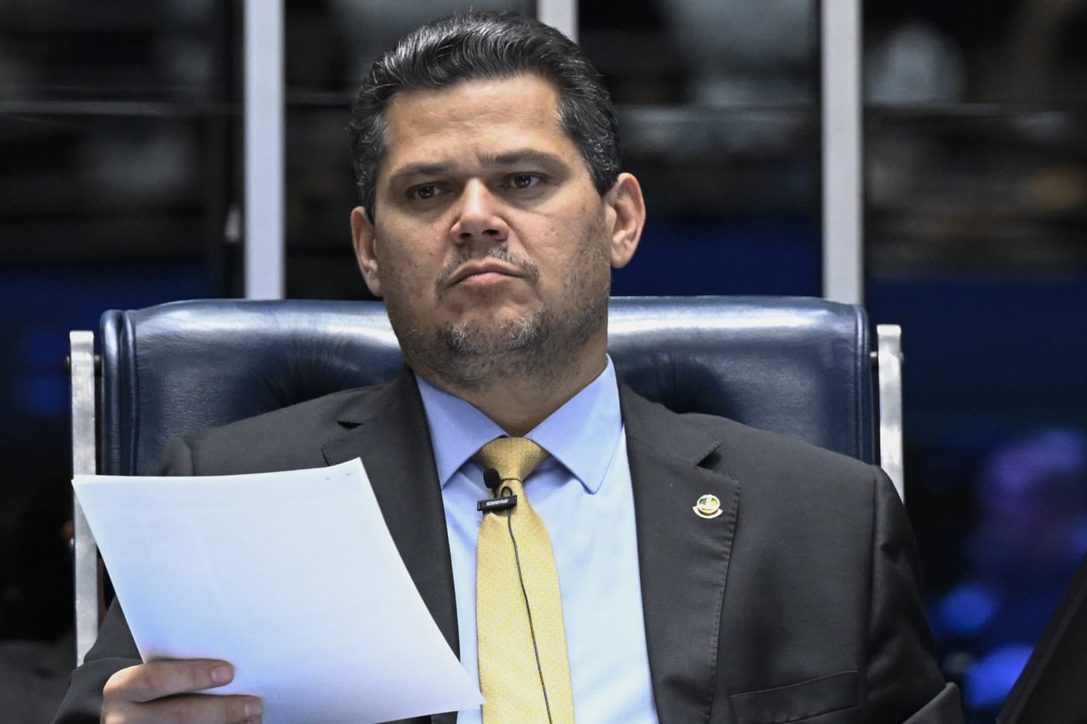 Alcolumbre demonstra poder ao rejeitar indicação de Jorge Messias