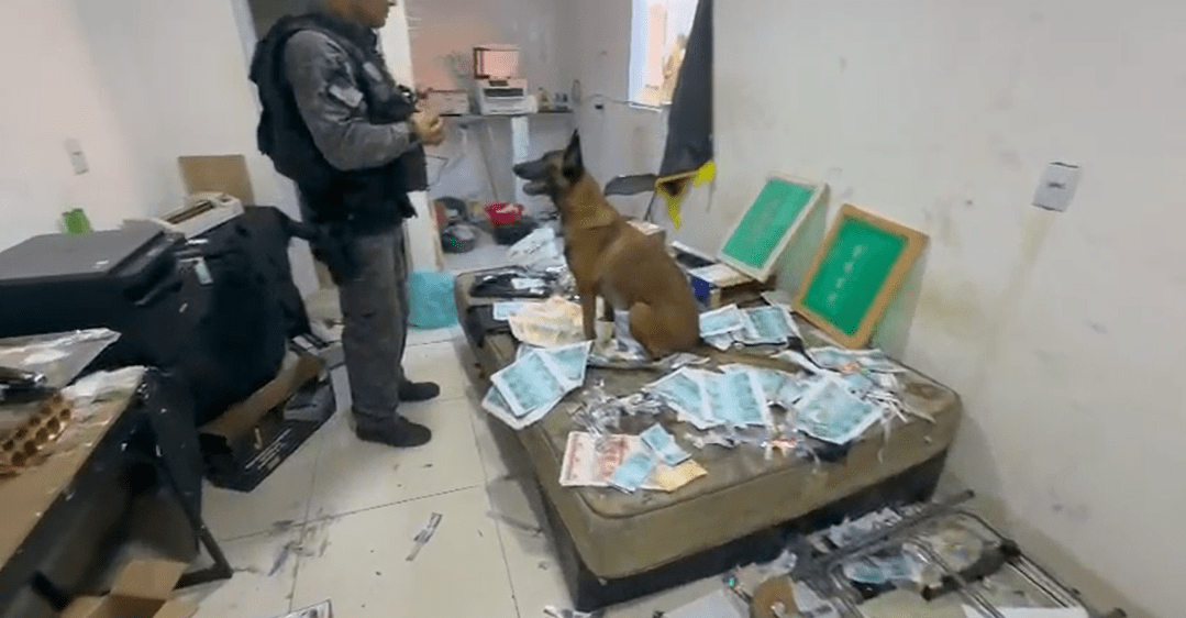 Polícia Militar faz operação contra crime organizado no Rio