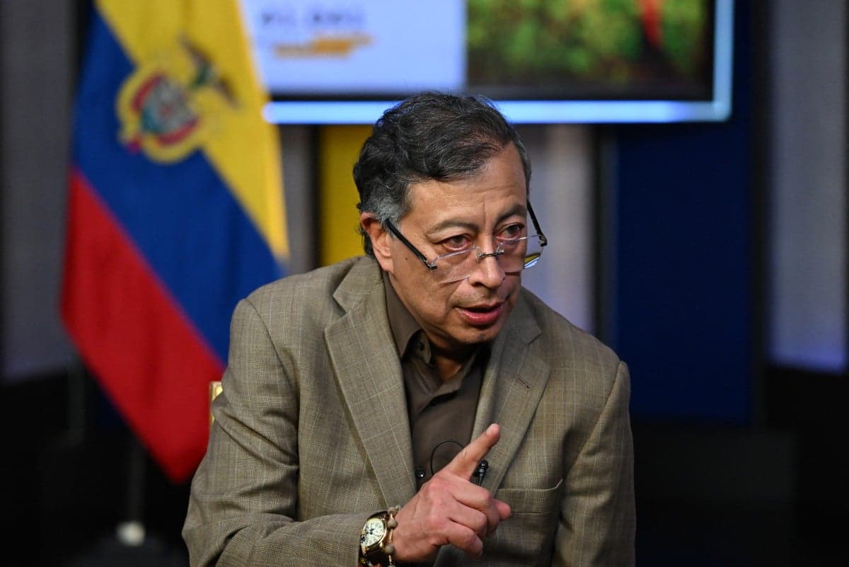 Gustavo Petro critica eleito Abelardo de la Espriella e EUA