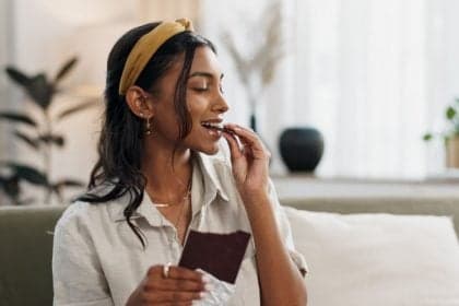 Chocolate Amargo e Saúde Cardiovascular: Benefícios Científicos Revelados