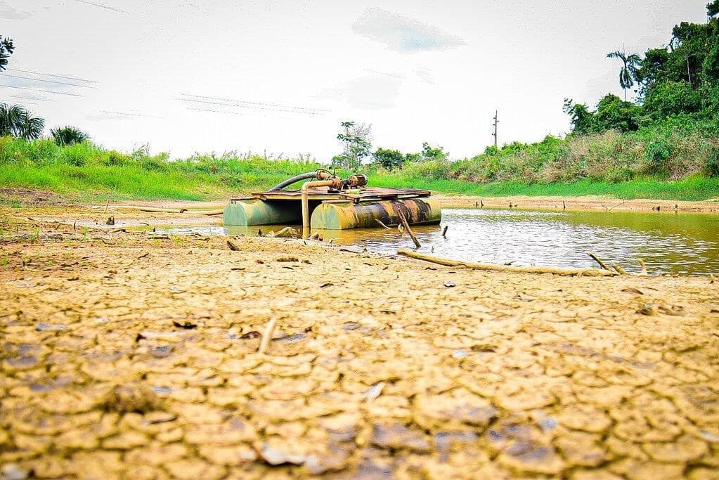 Acre e Amazonas enfrentam emergências devido à seca severa