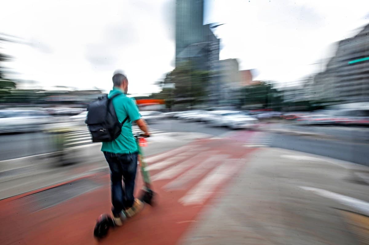 São Paulo inicia fiscalização de bicicletas e patinetes a partir de terça-feira