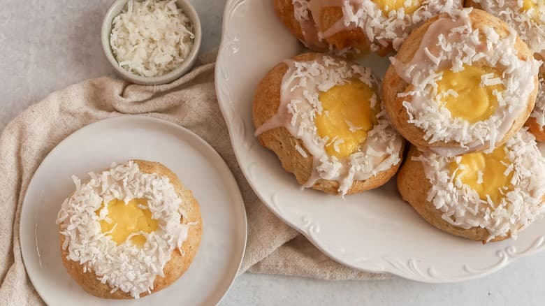 Aprenda a fazer Skolebrød, o doce tradicional da Noruega