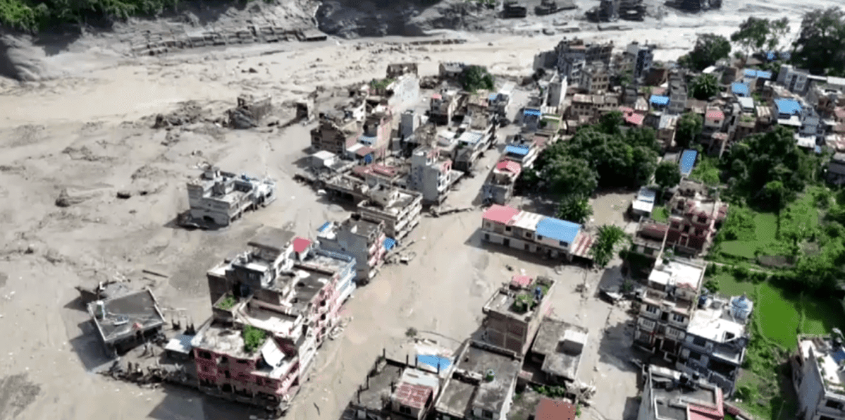 Deslizamento de terra no Tibete provoca nova evacuação em Gyirong
