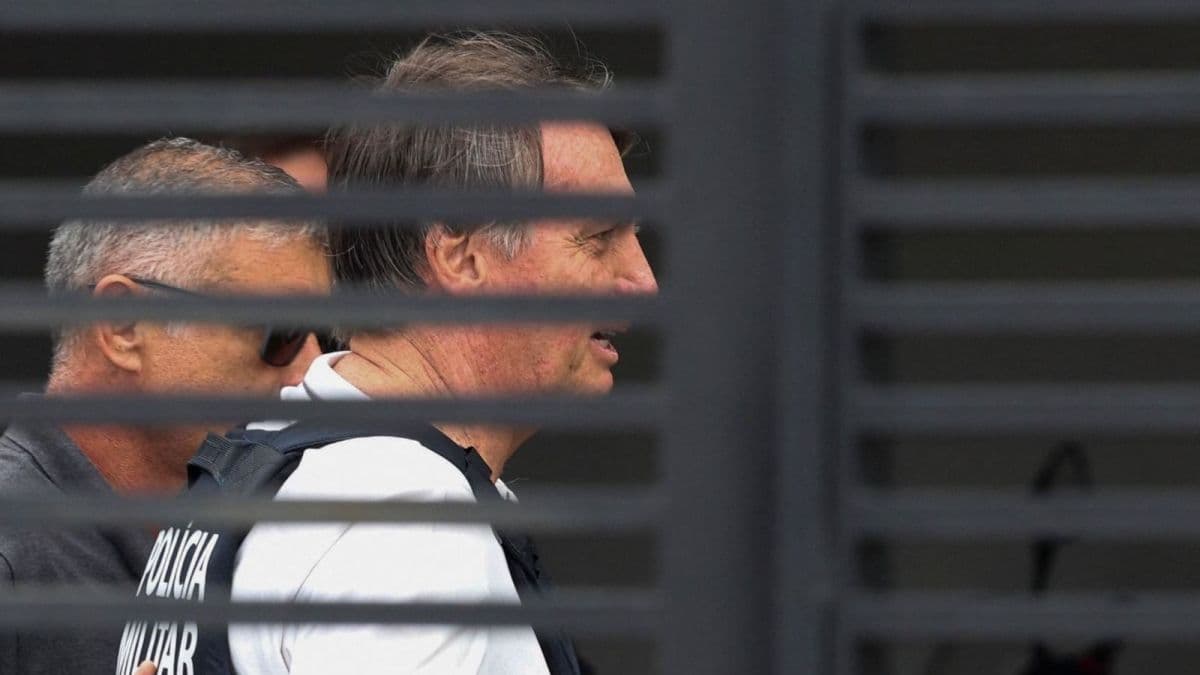 Jair Bolsonaro inicia prisão domiciliar após 125 dias detido