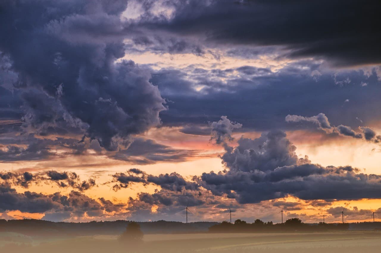 Ciclone provoca mudanças climáticas em todo o Brasil